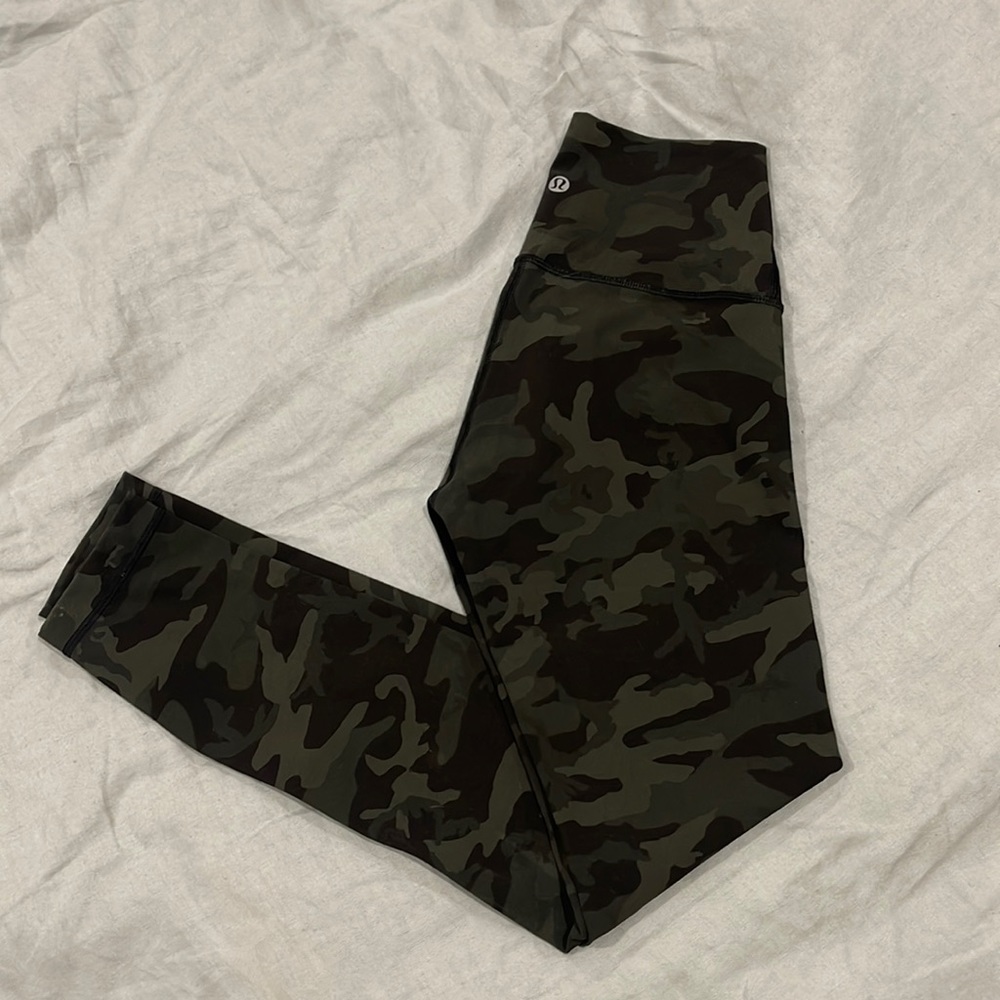 Lululemon Align Camo 25inch